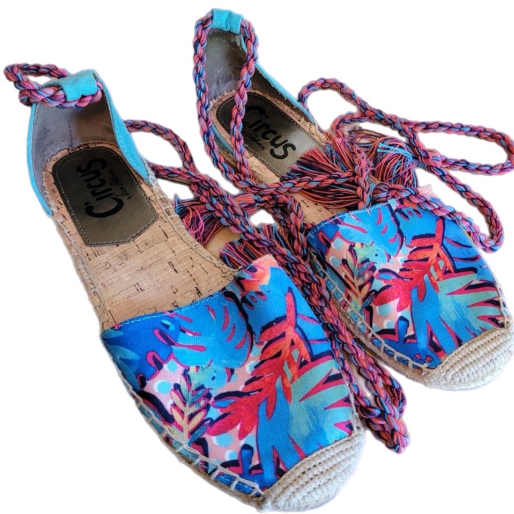 Circus by Sam Edelman Blue Tropical Print Espadrille Lace-Up Flats